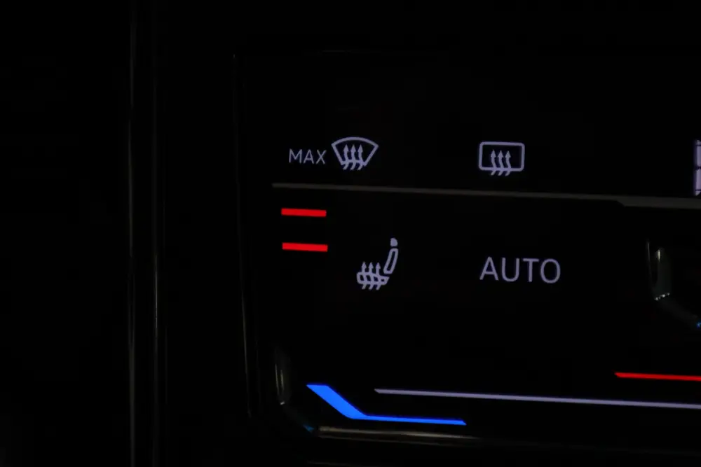 Volkswagen T-Cross 1.0 TSI Style Navigatie Full-led Adaptive uit 2022, foto 14