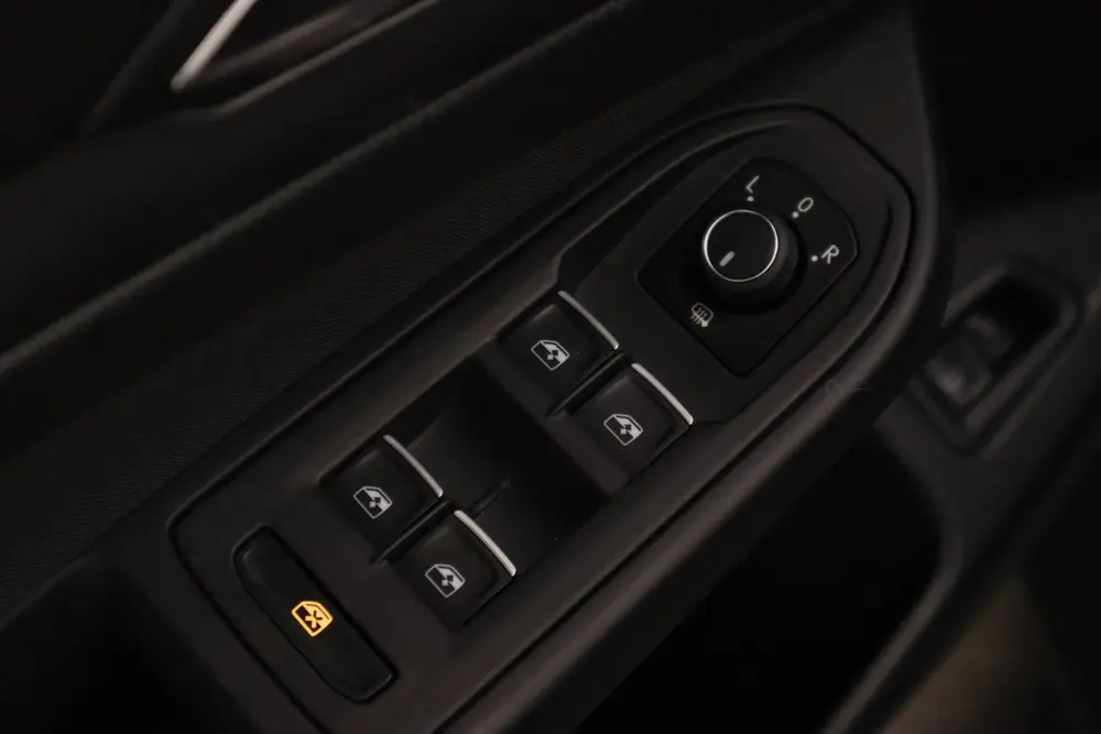 Volkswagen Golf 1.4 eHybrid Style Panoramadak Stoelverwarmin uit 2021, foto 11