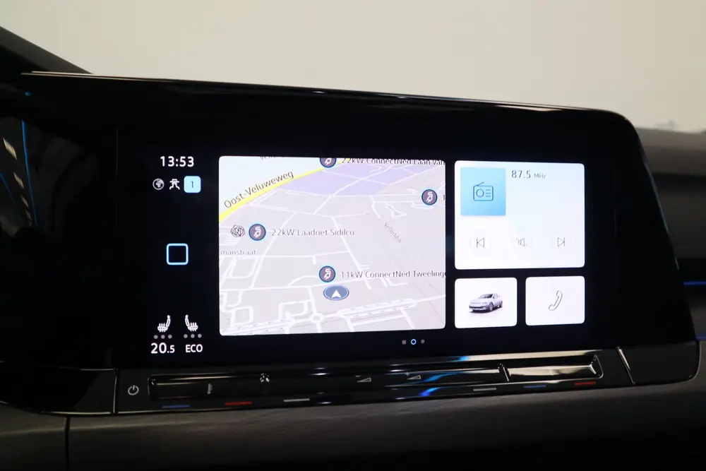 Volkswagen Golf 1.4 eHybrid Style Panoramadak Stoelverwarmin uit 2021, foto 16