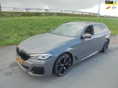 BMW 5-serie Bmw 520 i M sport airco ecc panorama dak n uit 2021