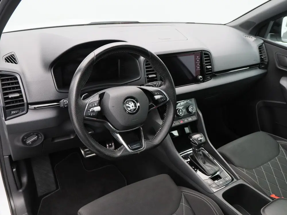 Skoda Karoq 1.5 TSi 150 Pk Automaat Sportline Business uit 2022, foto 3