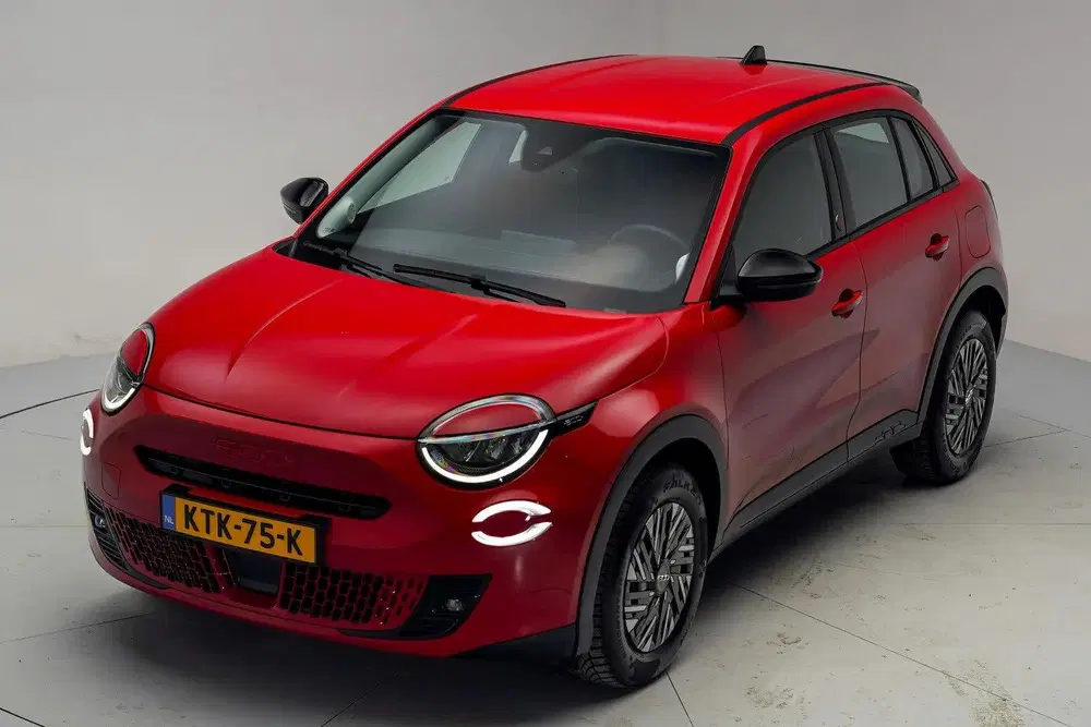 Fiat 600e RED 54 kWh [ LED Apple uit 2024, foto 11
