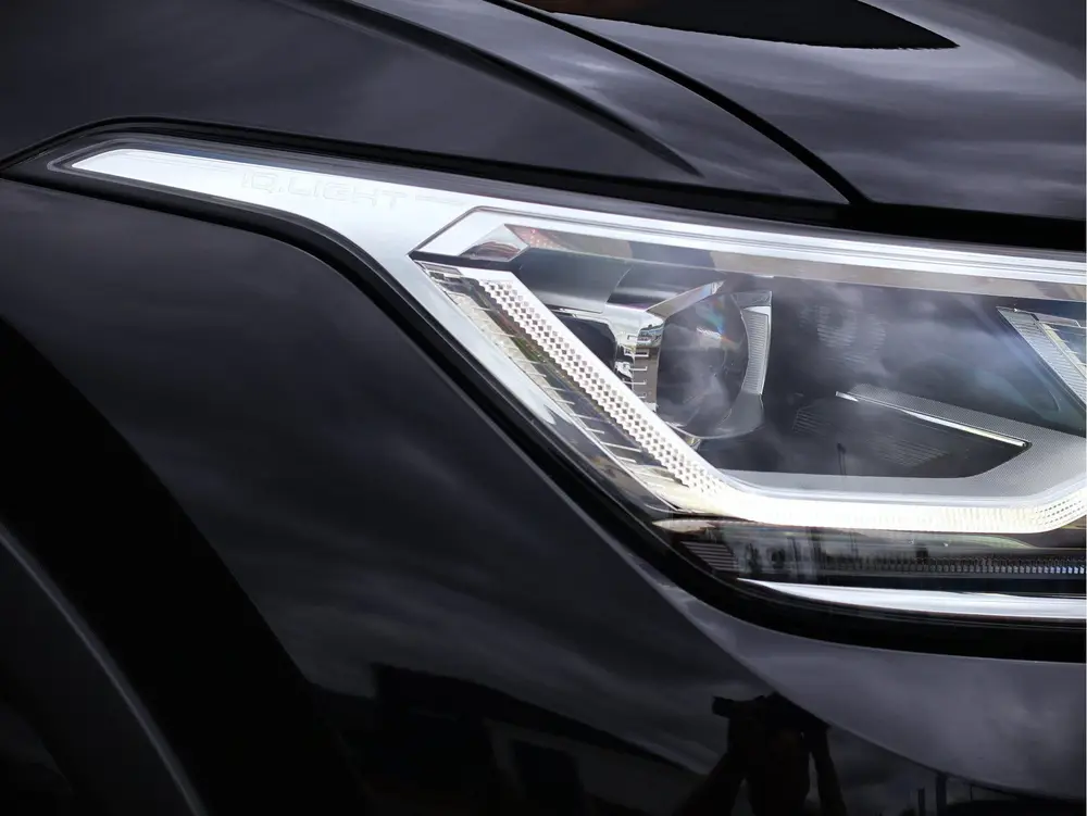 Volkswagen Tiguan 1.4 TSI 150PK R-Line Pano | IQ.Light | HUD uit 2021, foto 16