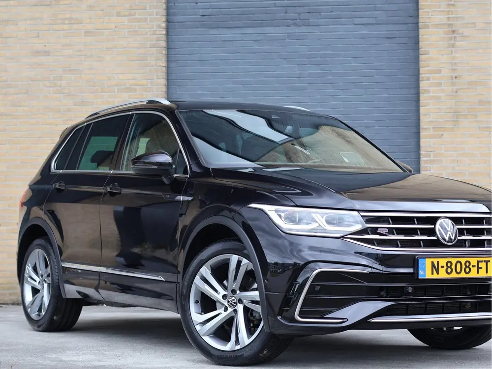 Volkswagen Tiguan 1.4 TSI 150PK R-Line Pano | IQ.Light | HUD uit 2021, foto 4