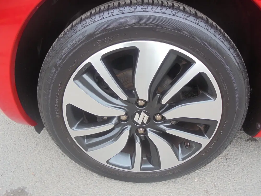 Suzuki Swift Suzuki swift 1.2 Hybrid 5 deurs airco ecc uit 2020, foto 8
