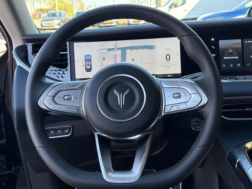 Voyah Free Flagship 4WD 106 kWh | Panoramadak | Dynaudio Hi uit 2025, foto 18