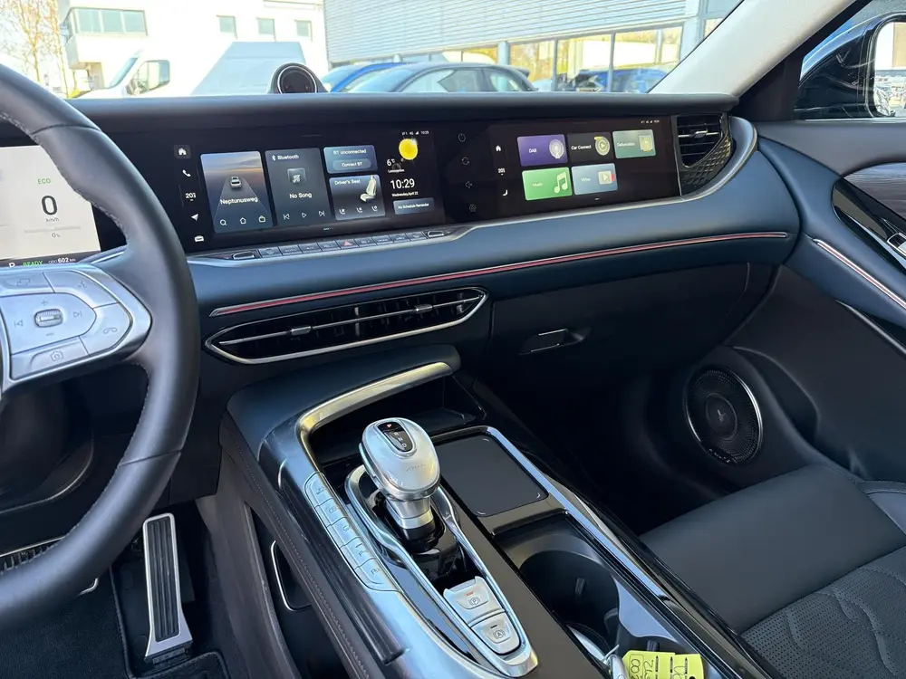 Voyah Free Flagship 4WD 106 kWh | Panoramadak | Dynaudio Hi uit 2025, foto 19