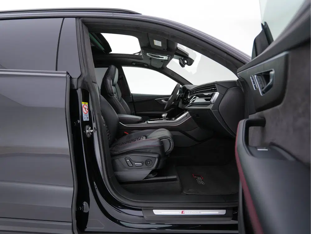 Audi RS Q8 4.0 TFSI Quattro * PANO uit 2021, foto 12