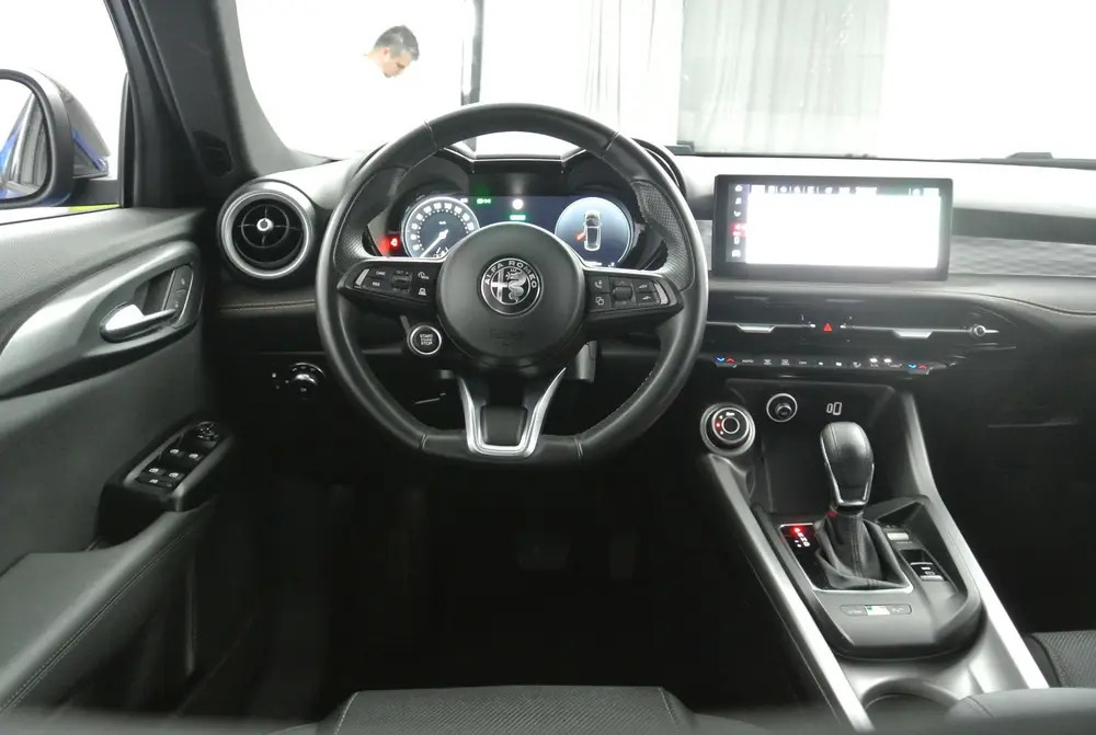 Alfa Romeo Tonale 1.3T PHEV 280pk Ti | Navigatie | Carplay/A uit 2023, foto 3