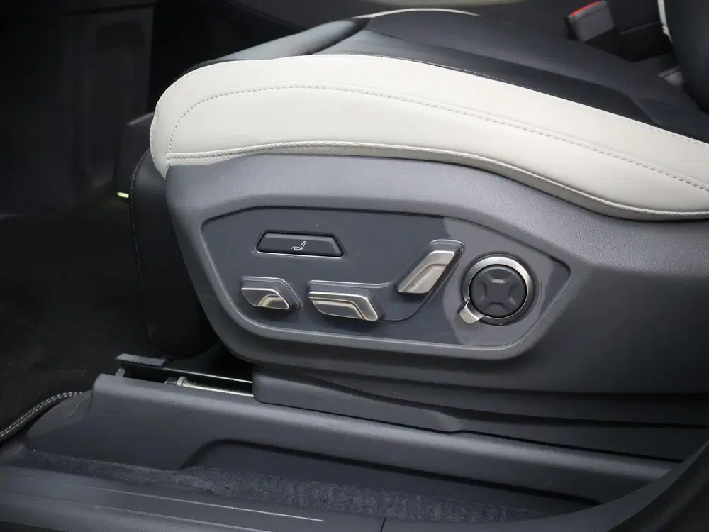 Kia EV9 GT-Line AWD 99.8 kWh uit 2026, foto 13