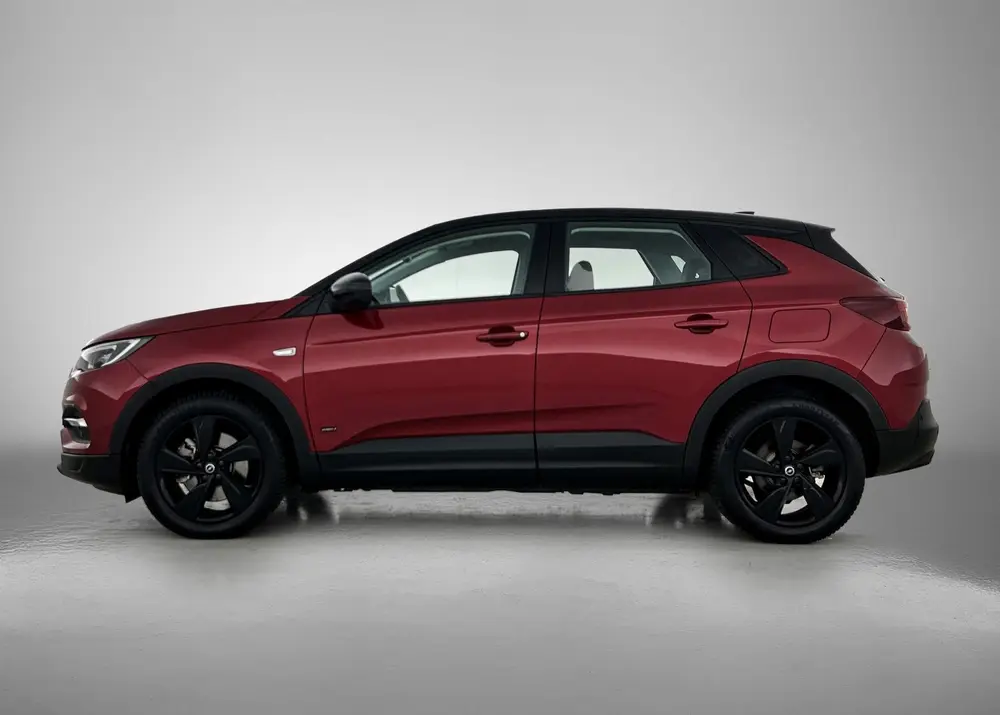 Opel Grandland X 1.6 Turbo Hybrid4 Business Elegance uit 2021, foto 3