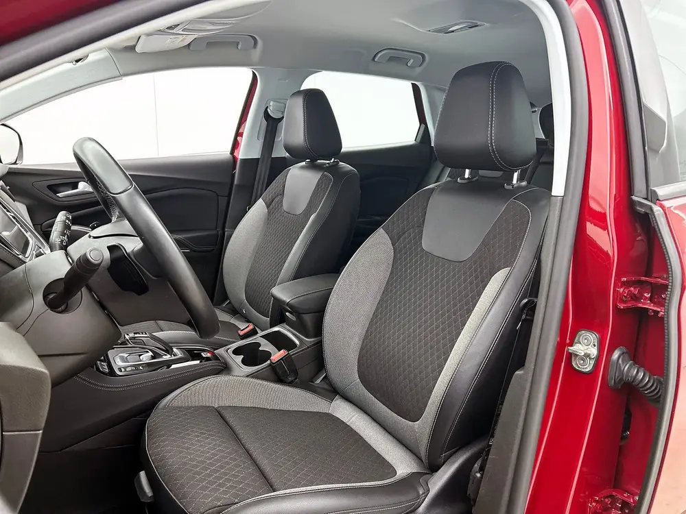 Opel Grandland X 1.6 Turbo Hybrid4 Business Elegance uit 2021, foto 5