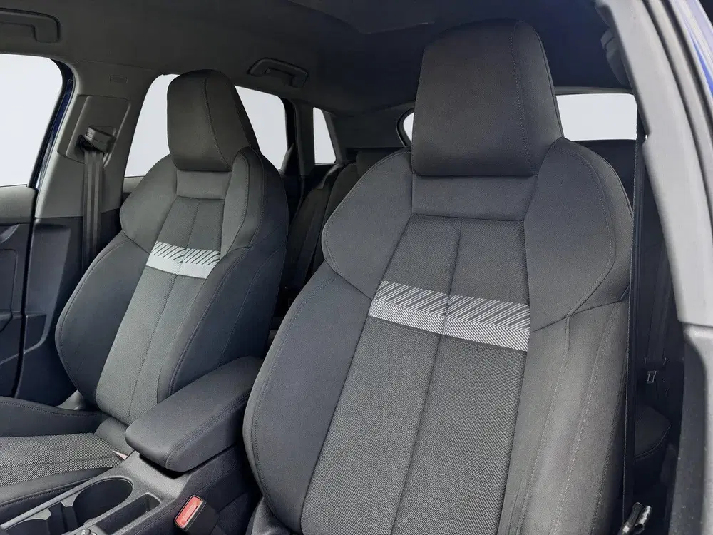 Audi A3 45 TFSI e S-line uit 2021, foto 4