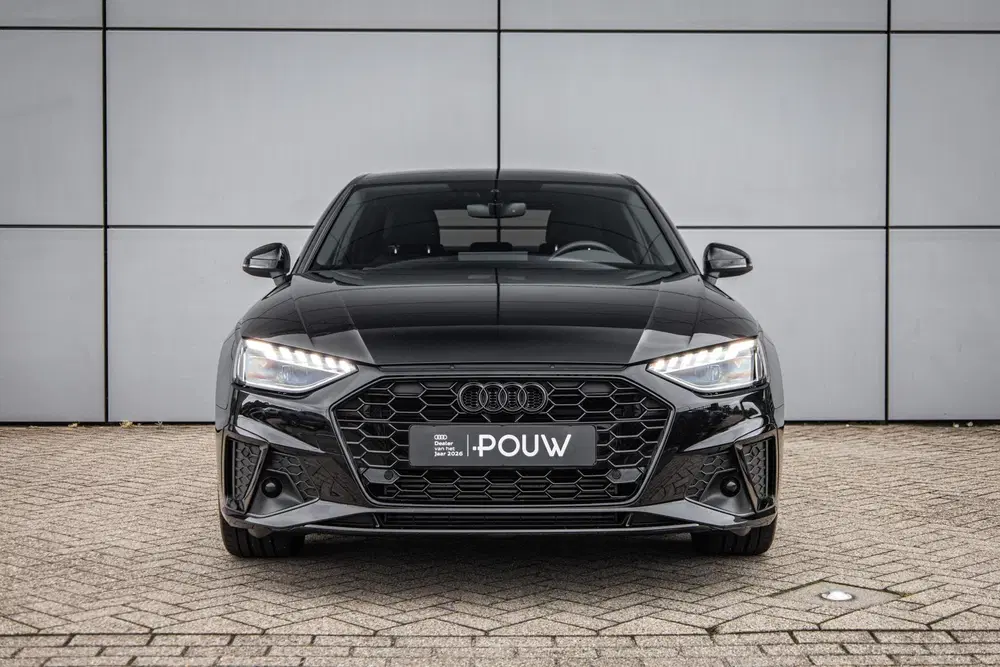 Audi A4 35 TFSI 150pk S-tronic S edition Competiti uit 2024, foto 8
