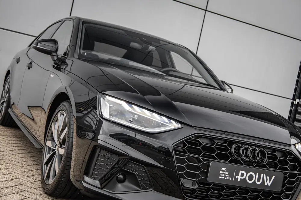 Audi A4 35 TFSI 150pk S-tronic S edition Competiti uit 2024, foto 9