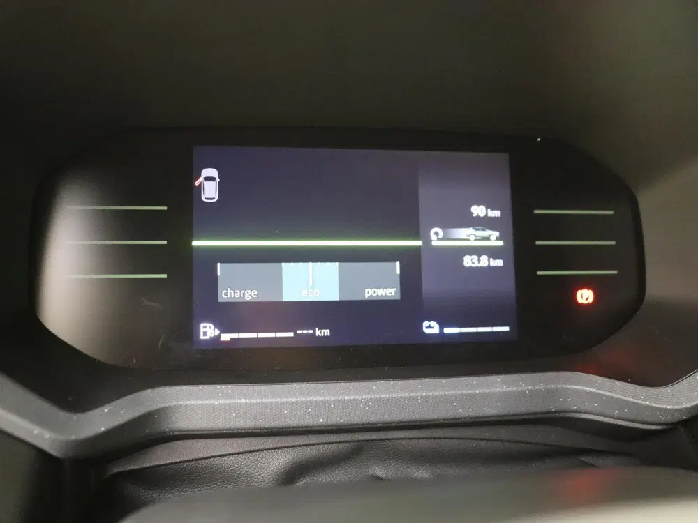 Dacia Duster 1.8 hybrid 155 limited edition uit 2026, foto 11
