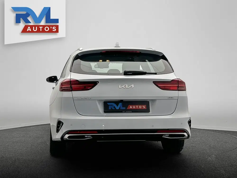 Kia Ceed 1.6 GDI PHEV DynamicPlusLine uit 2021, foto 20
