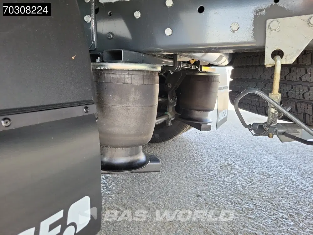 Iveco Daily Automaat Luchtvering 1000KG Laadklep Bakwa uit 2026, foto 11