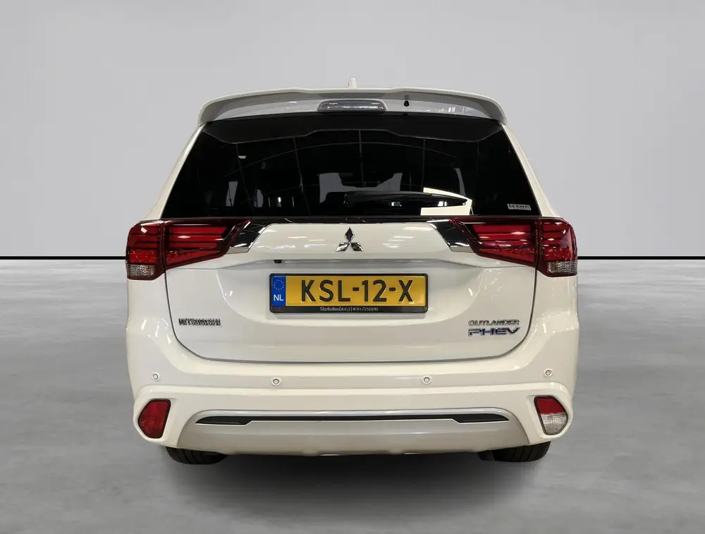 Mitsubishi Outlander 2.4 PHEV Limited adaptieve cruise contr uit 2019, foto 4