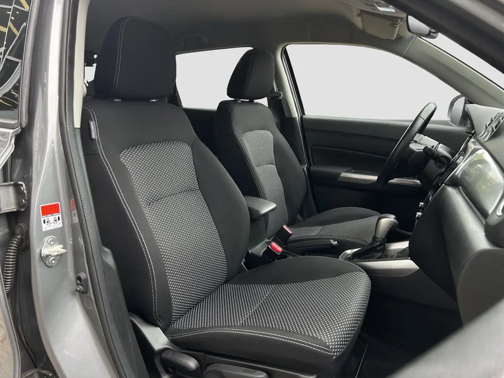 Suzuki Vitara 1.0 Boosterjet Select | Cruise Control | Camer uit 2019, foto 9