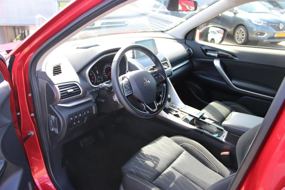 Mitsubishi Eclipse Cross 1.5 DI-T First Edition Navigatie uit 2019, foto 16