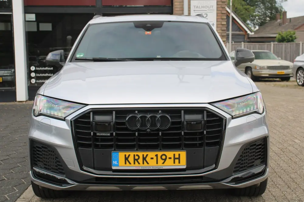 Audi Q7 60 TFSI e quattro Competition uit 2021, foto 4