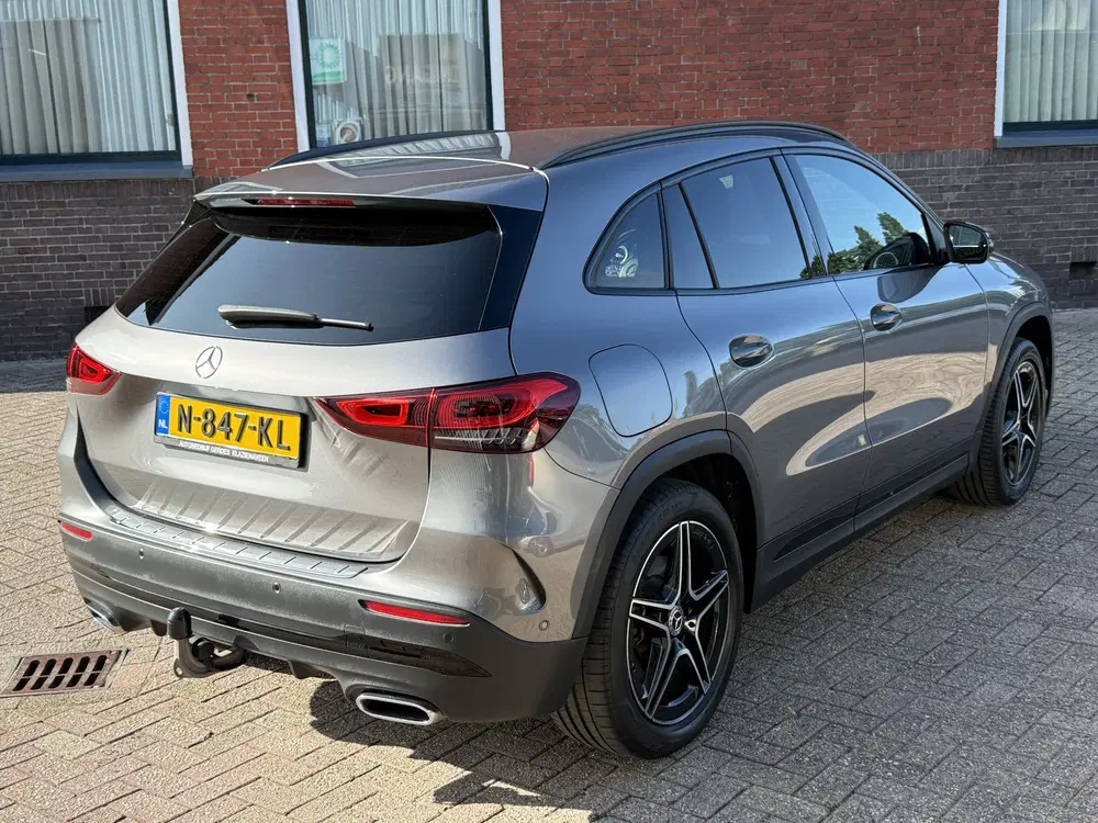 Mercedes-Benz GLA GLA 250 e Business Solution AMG Limited uit 2021, foto 11