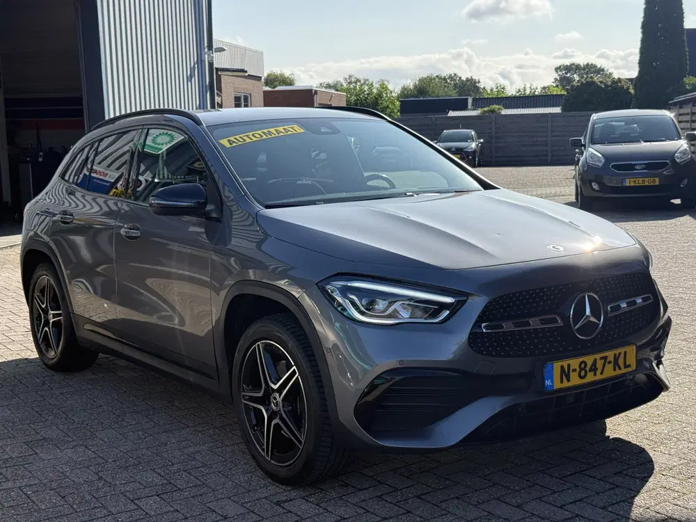 Mercedes-Benz GLA GLA 250 e Business Solution AMG Limited uit 2021, foto 12