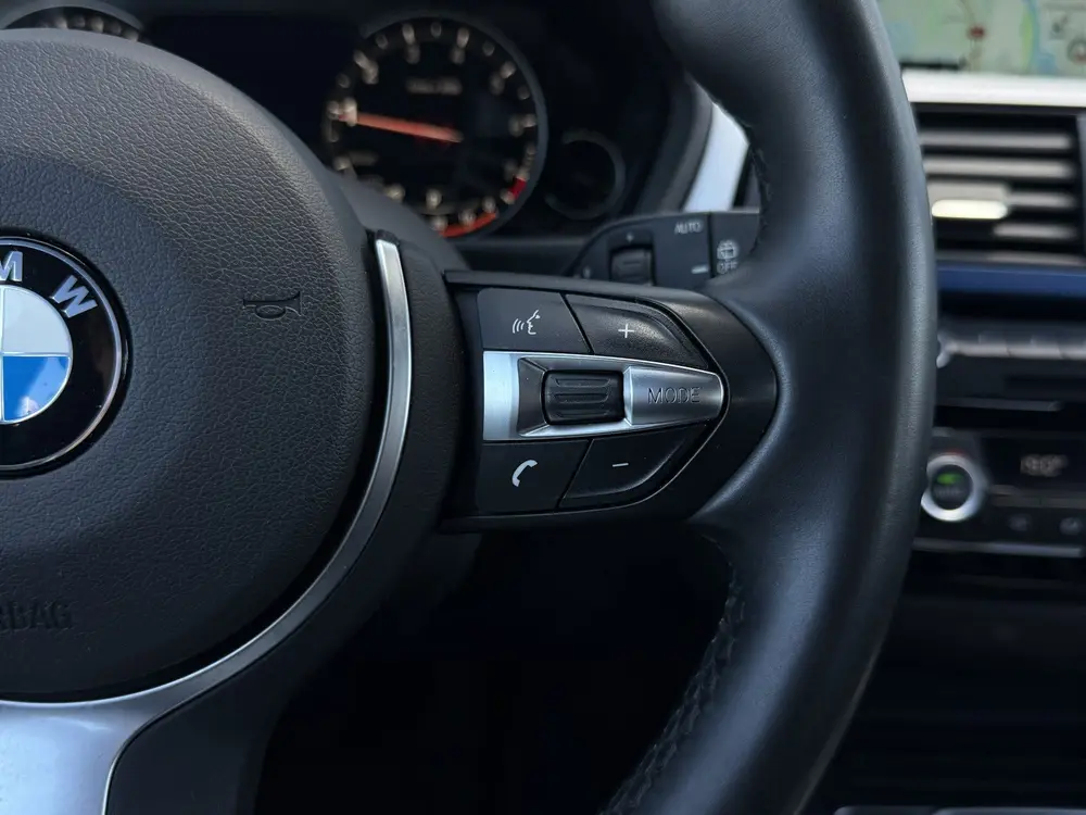 BMW 3-Serie 3 Serie Touring 318i M Sport Edition Automaat Navigatie/ uit 2019, foto 16