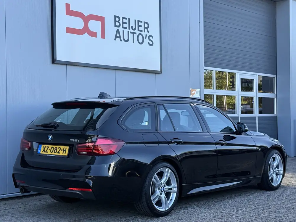 BMW 3-Serie 3 Serie Touring 318i M Sport Edition Automaat Navigatie/ uit 2019, foto 4