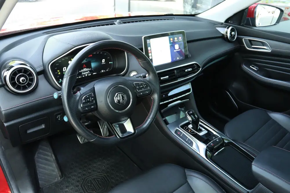 MG EHS 1.5 TGDI LUXURY AUT. SOH 96 uit 2022, foto 3