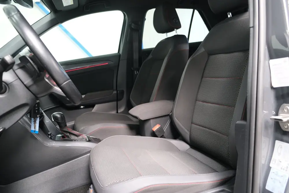 Volkswagen T-Roc 1.5 TSI Sport Business R-Line Automaat - N. uit 2021, foto 13