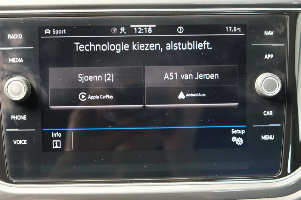 Volkswagen T-Roc 1.5 TSI Sport Business R-Line Automaat - N. uit 2021, foto 17