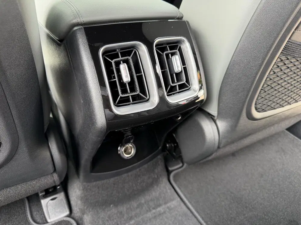 Kia Sorento 1.6 T-GDi Plug-in Hybrid 4WD DynamicLine 7 uit 2026, foto 16