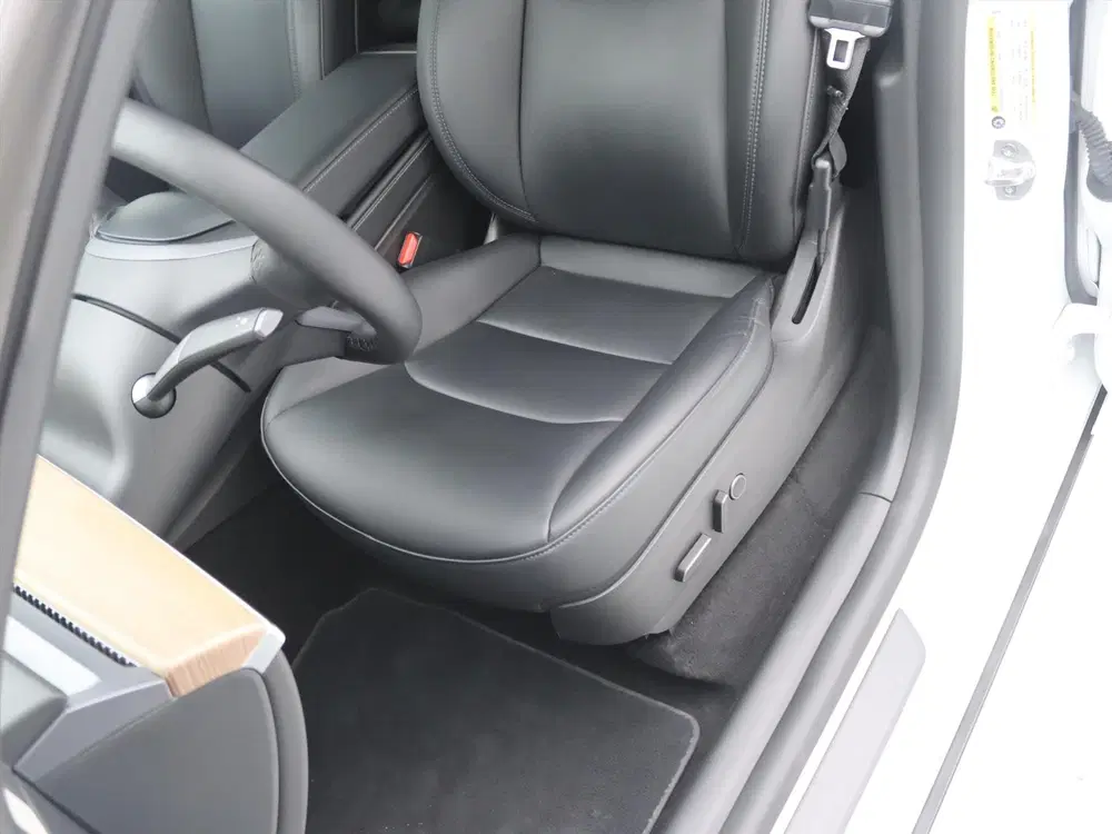 Tesla Model Y Long Range AWD 75kWh 351pk AMD RYZEN [ TRE uit 2022, foto 17