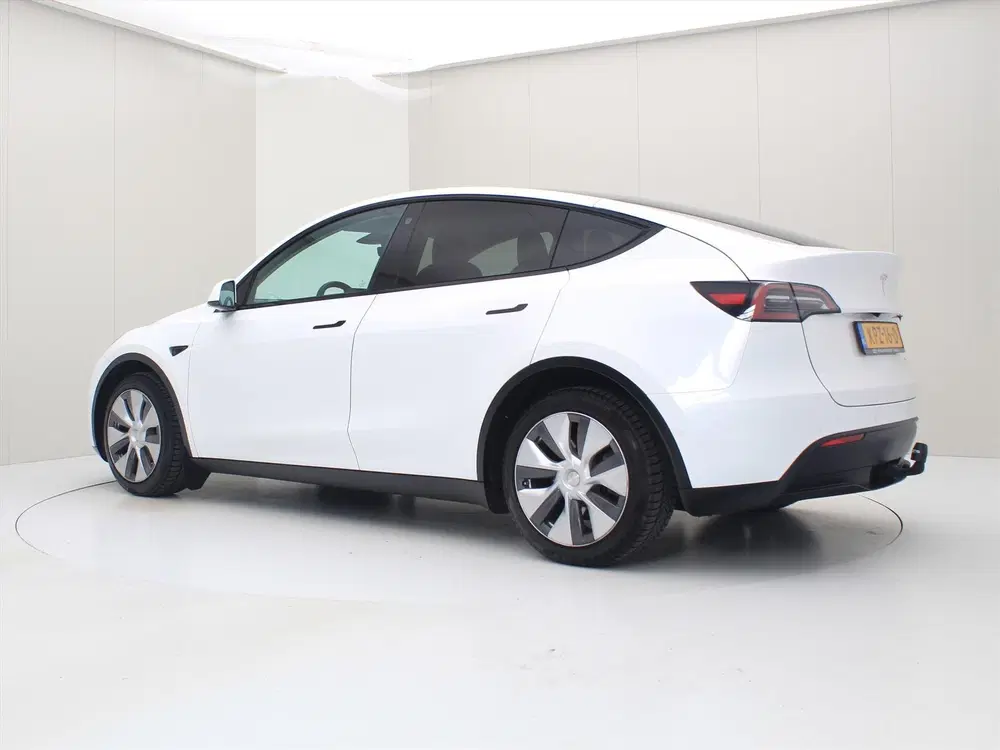 Tesla Model Y Long Range AWD 75kWh 351pk AMD RYZEN [ TRE uit 2022, foto 3
