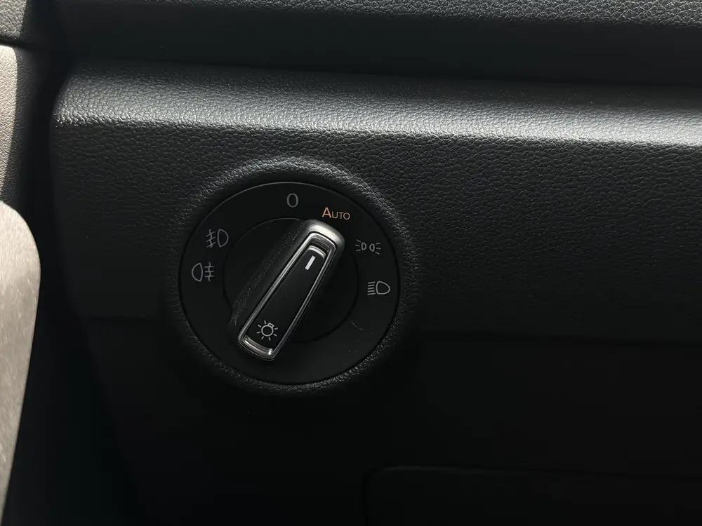 Volkswagen T-Roc Cabrio 1.5 TSI R-Line Carplay, dodehoek uit 2021, foto 14