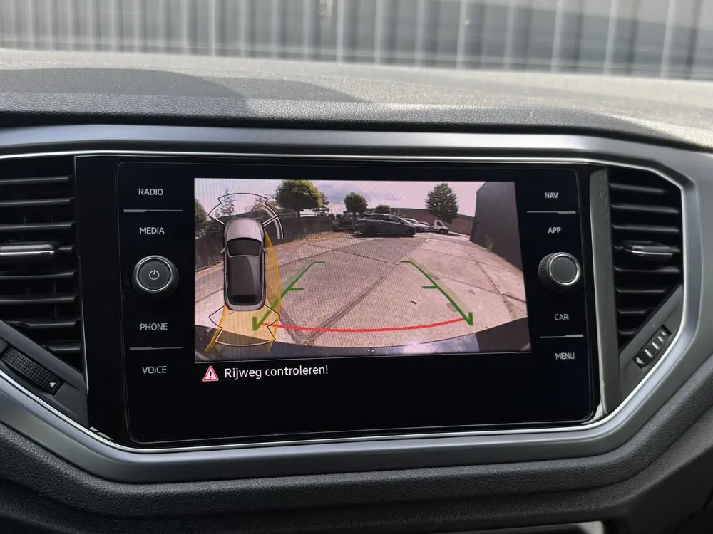 Volkswagen T-Roc Cabrio 1.5 TSI R-Line Carplay, dodehoek uit 2021, foto 19