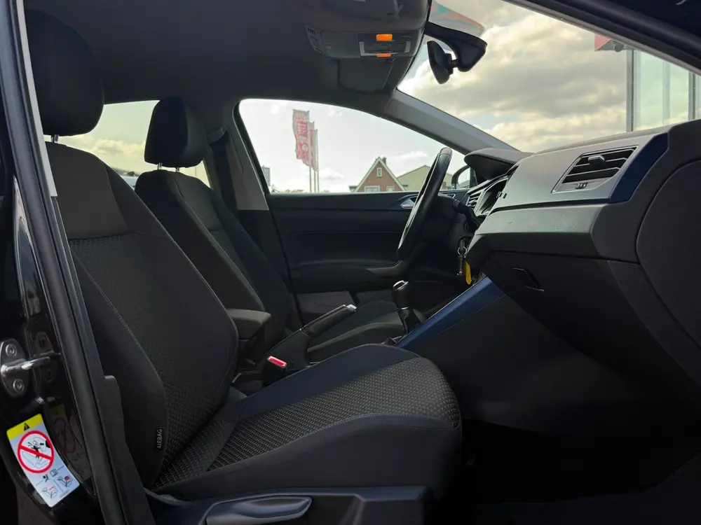 Volkswagen Polo 1.0 TSI Comfortline Business | Carplay | PDC uit 2021, foto 19