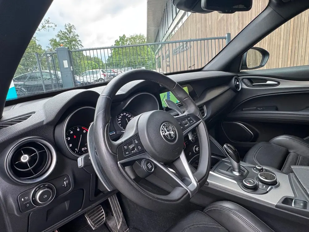 Alfa Romeo Stelvio 2.0 T AWD |ACC|Leder|Trekhaak|310 PK| uit 2019, foto 14