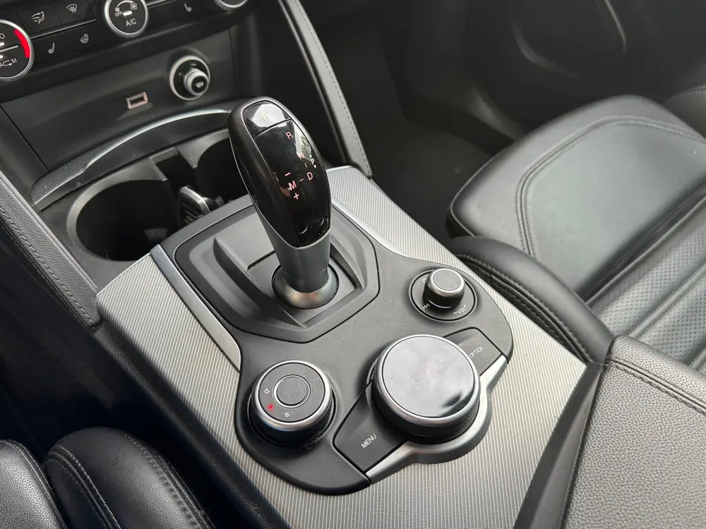 Alfa Romeo Stelvio 2.0 T AWD |ACC|Leder|Trekhaak|310 PK| uit 2019, foto 20