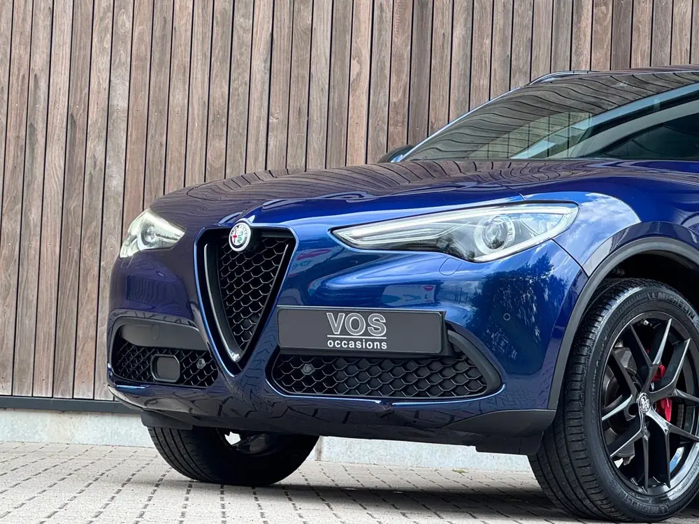 Alfa Romeo Stelvio 2.0 T AWD |ACC|Leder|Trekhaak|310 PK| uit 2019, foto 4