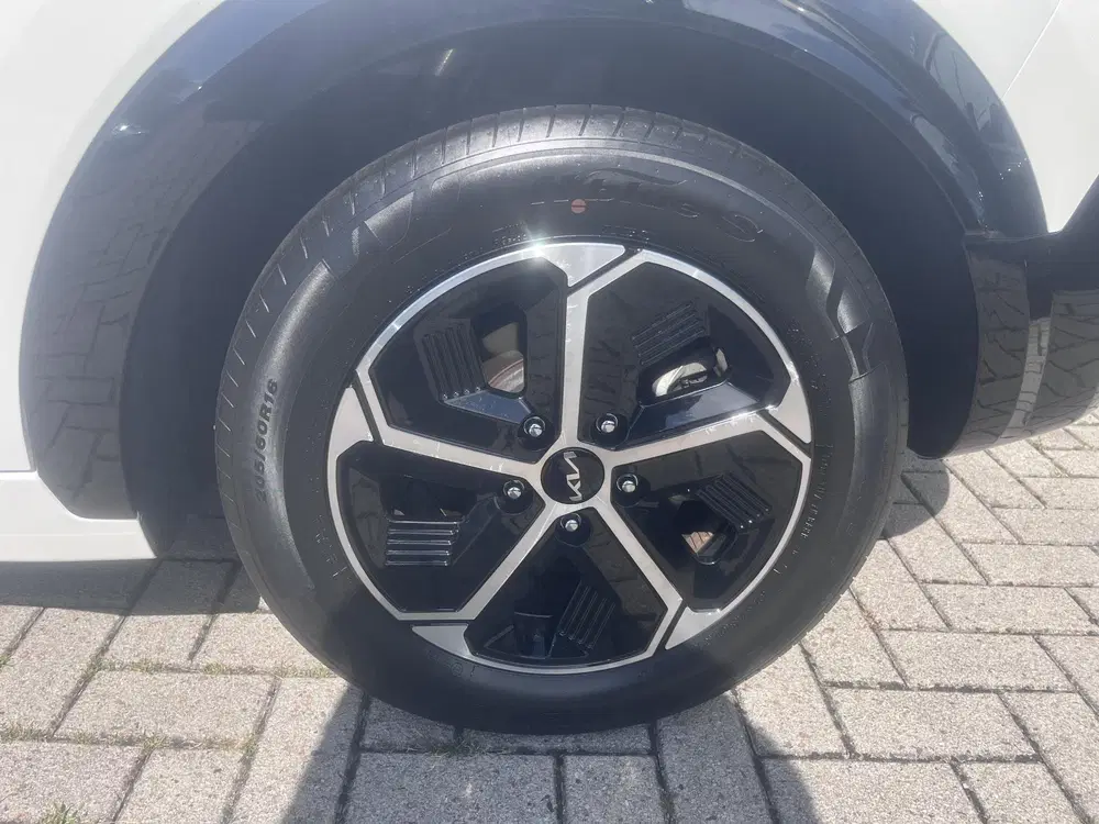 Kia Niro 1.6 GDi Hybrid DynamicLine Nav uit 2023, foto 8
