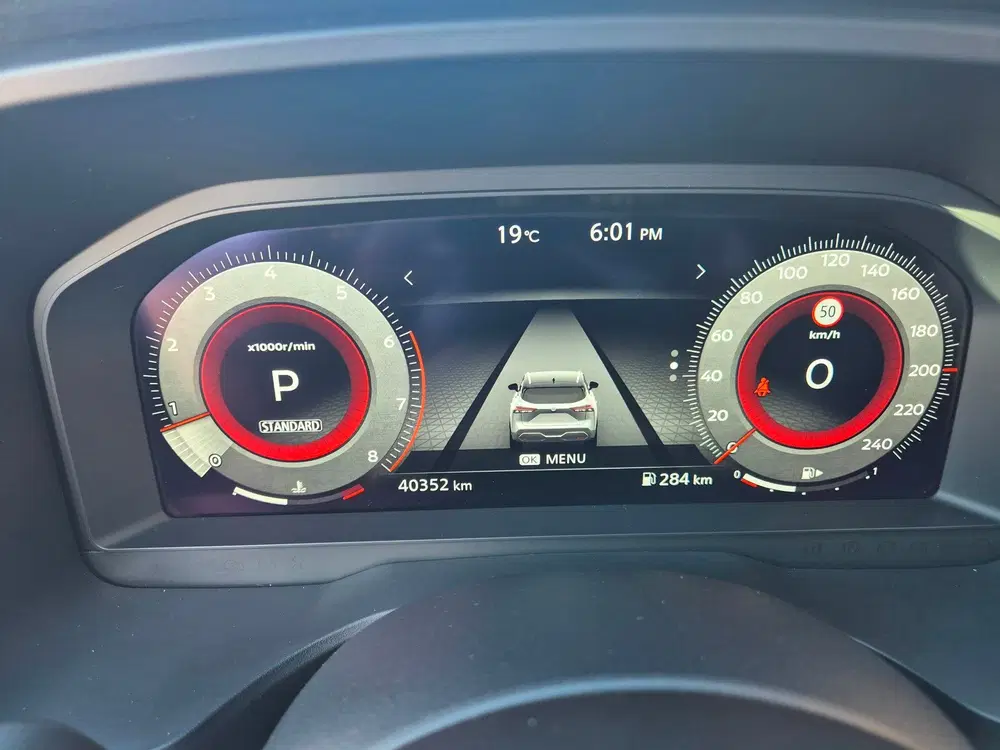 Nissan Qashqai 1.3 MHEV Premiere Edition Pano uit 2022, foto 8
