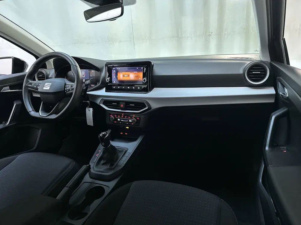 SEAT Ibiza 1.0 EcoTSI Style Virtual Cockpit Parkeerse uit 2023, foto 2