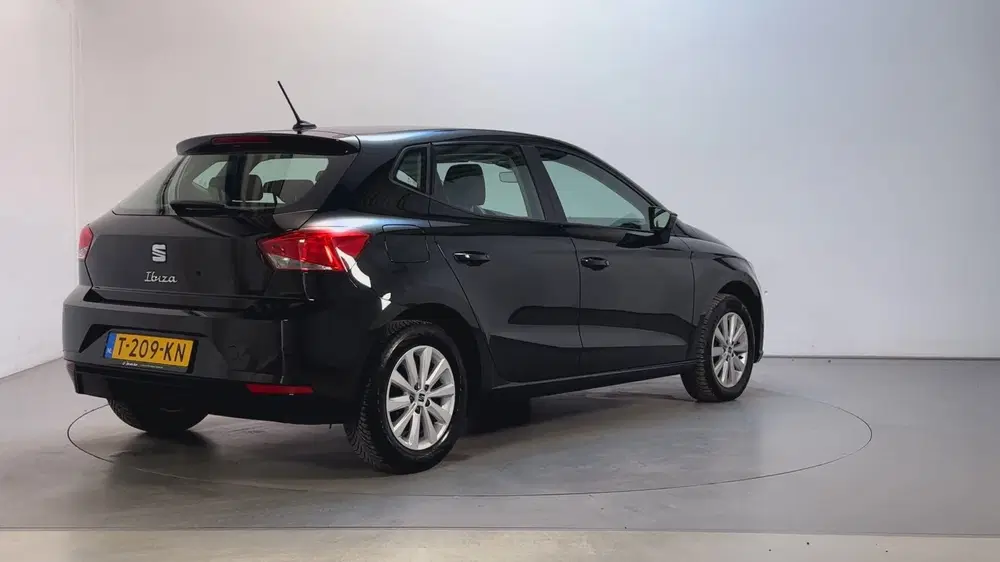 SEAT Ibiza 1.0 EcoTSI Style Virtual Cockpit Parkeerse uit 2023, foto 3