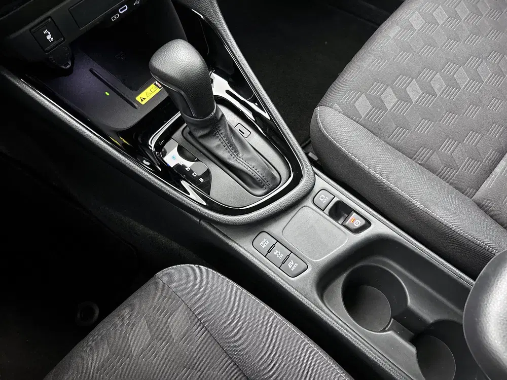 Toyota Yaris 1.5 Hybrid 115 pk Dynamic automaat uit 2025, foto 10