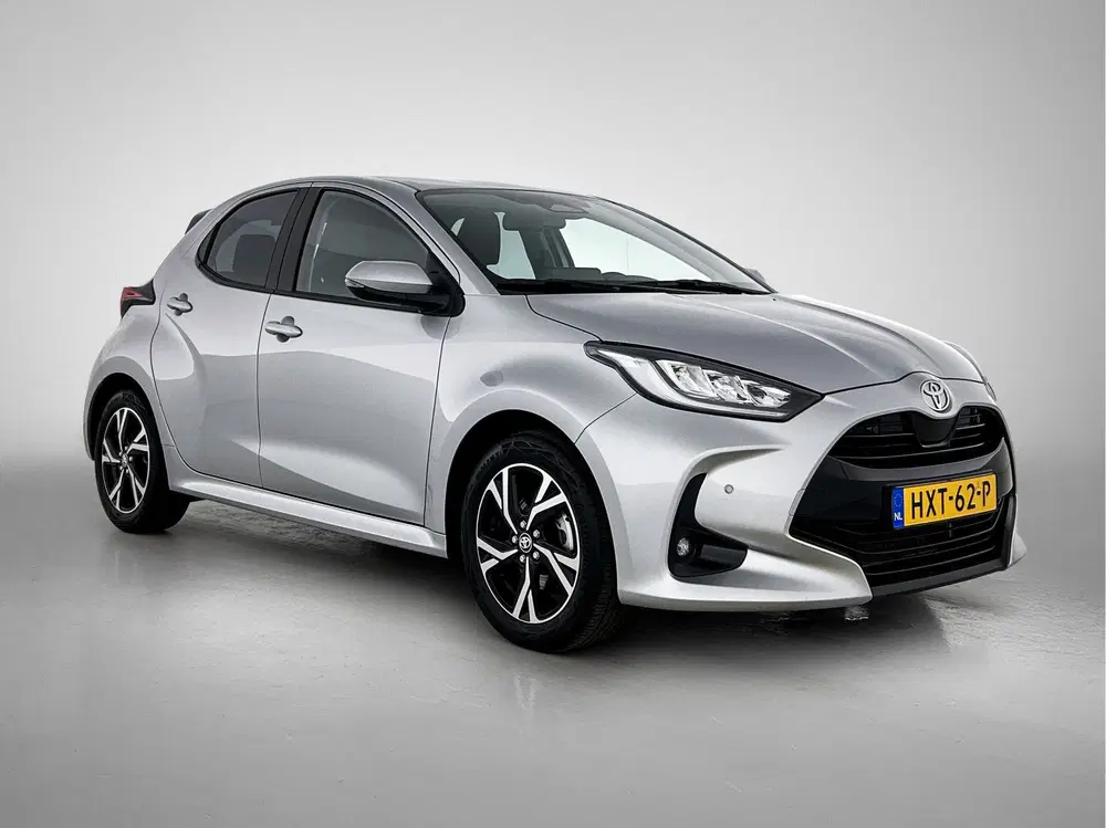 Toyota Yaris 1.5 Hybrid 115 pk Dynamic automaat uit 2025, foto 12