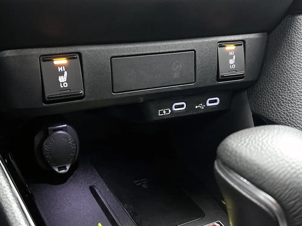 Toyota Yaris 1.5 Hybrid 115 pk Dynamic automaat uit 2025, foto 18