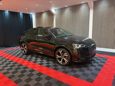 Audi Q3 35 TFSI S edition 3xS-line Pano Camera Fac uit 2023